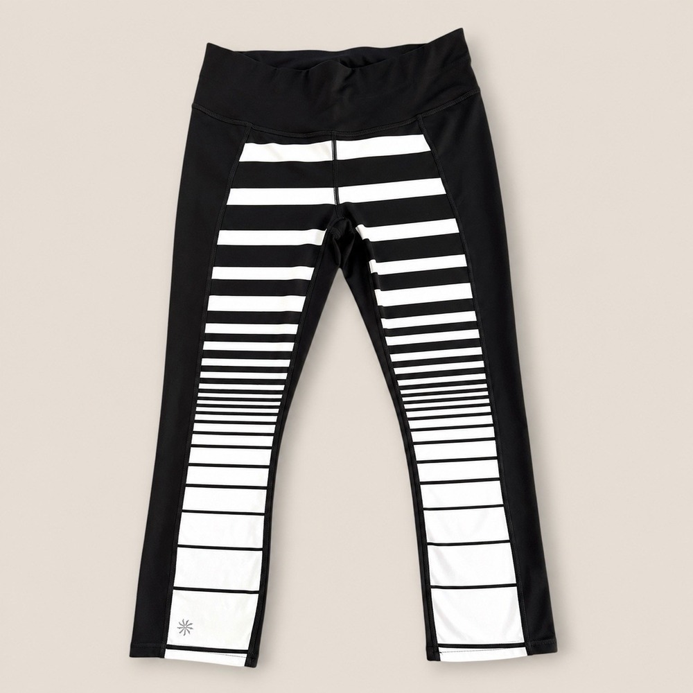 Athleta Sonar Capri Stripe Leggings Medium Black White Cropped Yoga Gym